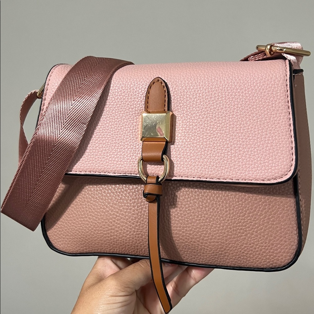 Elegant Pink Leather Women's Bag